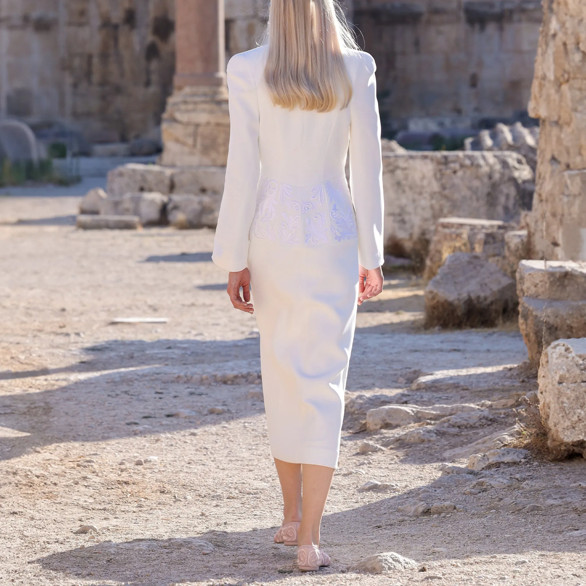 Crepe Coat with Thread Embroidered