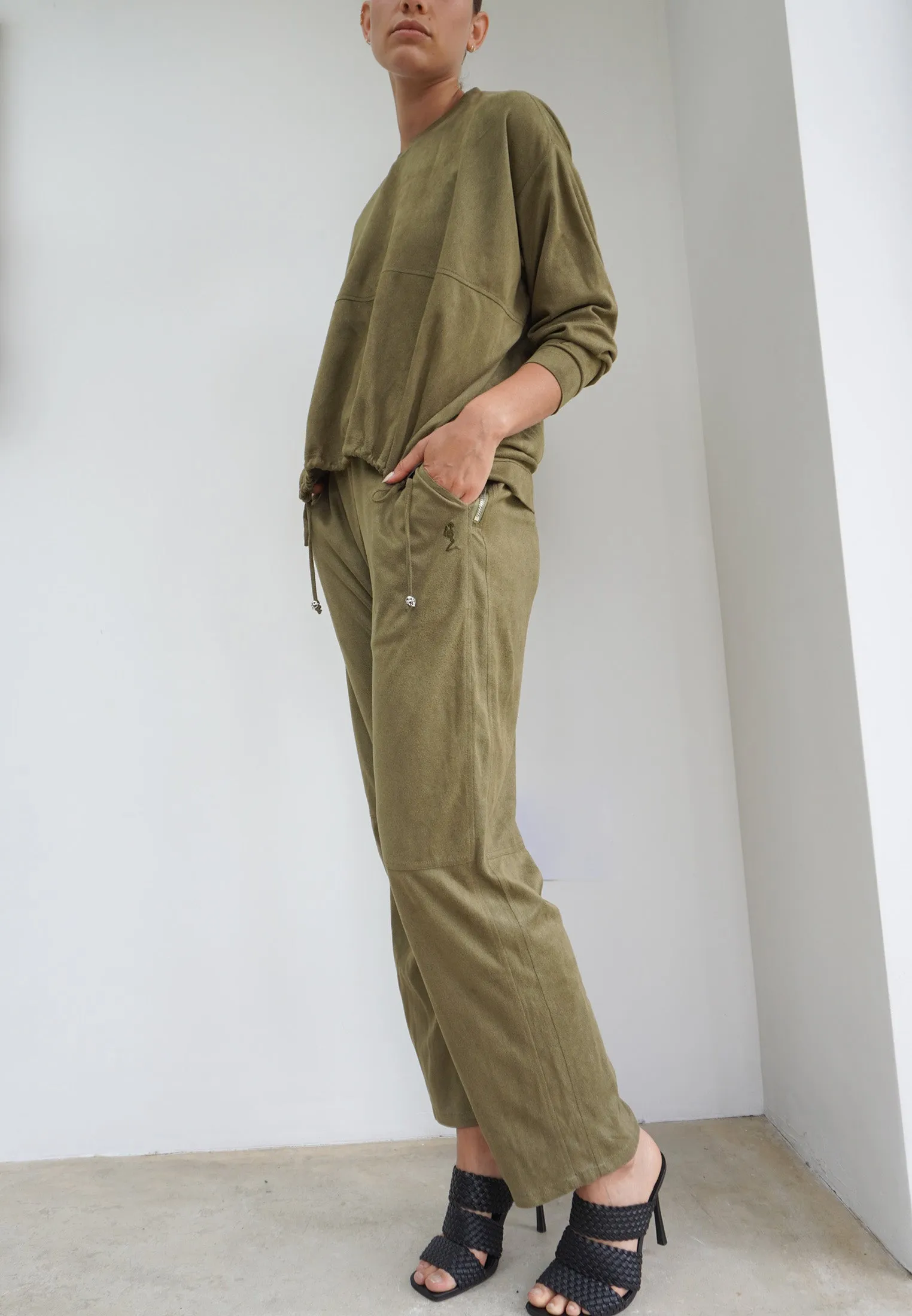 EON TROUSERS MOSS GREEN