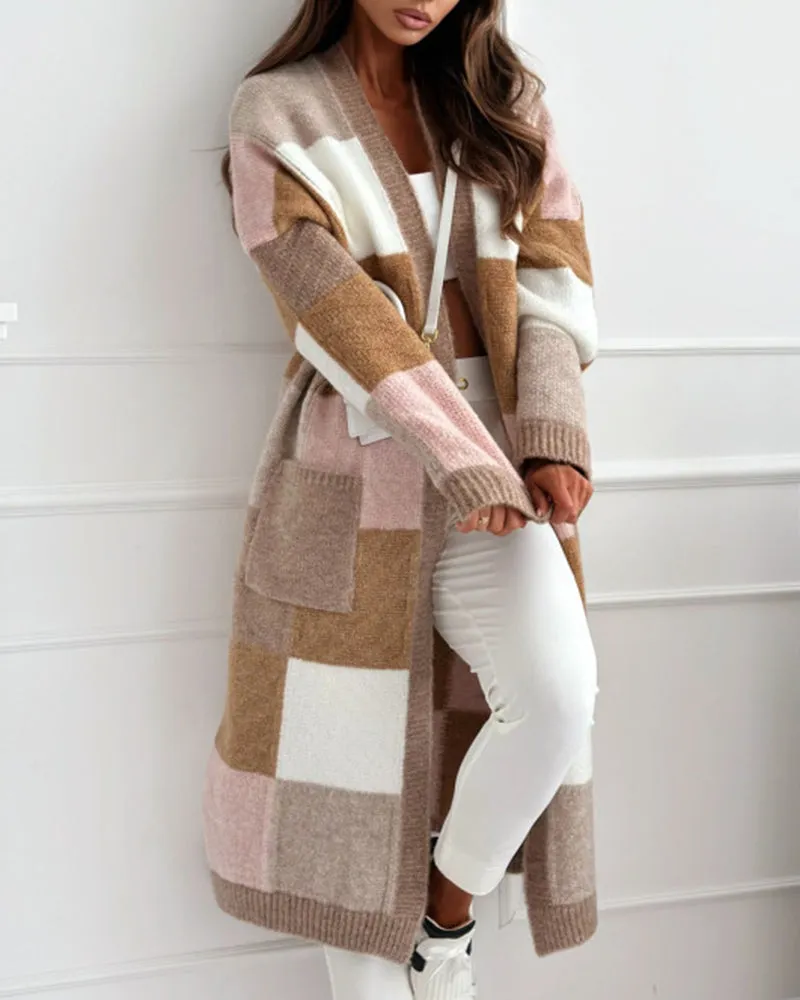 Lssiger, lockerer Cardigan mit kontrastierender Karotasche