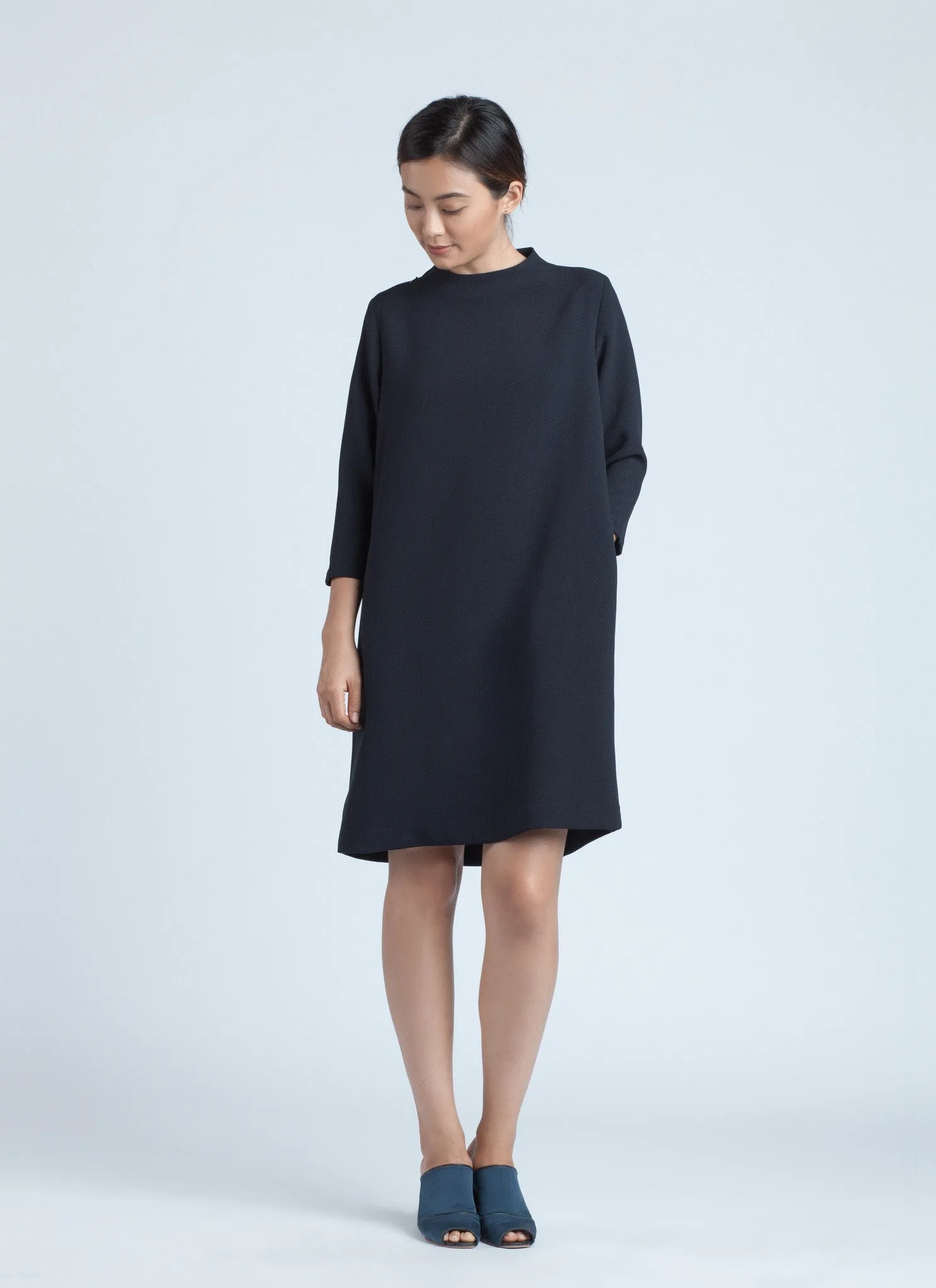 Pure 3/4 Sleeve Mockneck Dress - Black Blue